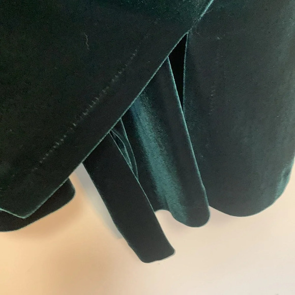 Luxurious Velvet Open Front Cardigan - Picture 5 of 6